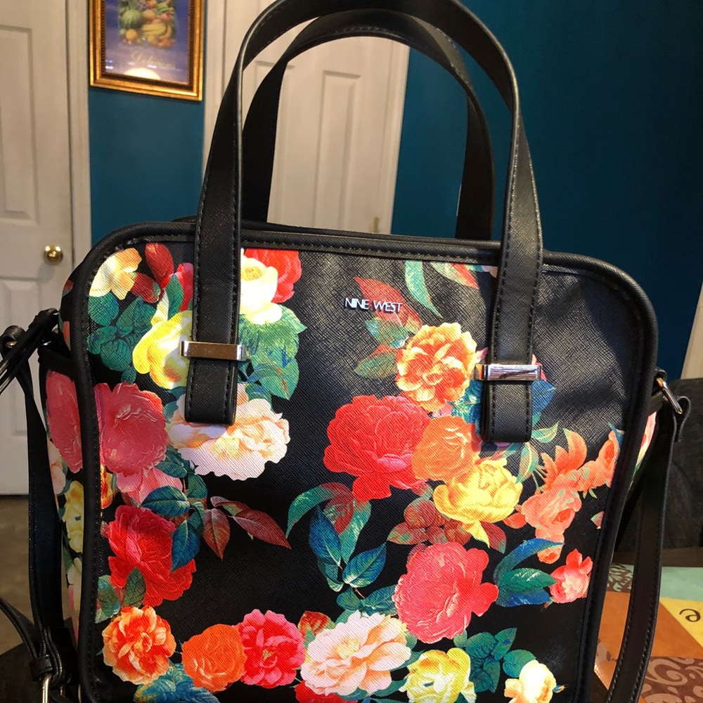 New Medium Nine West Flowery Handbag